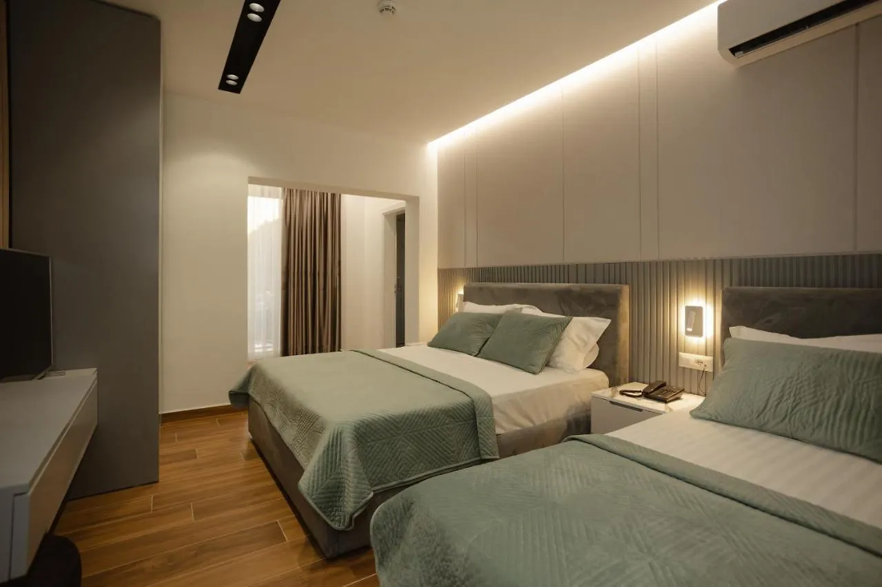 Kompleksi Royal Velipoje Hotel
